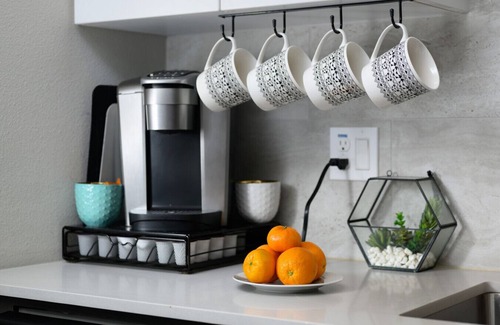 Orange Apartment | Casa Clementine - 10 min to Disney & Angel Stadium