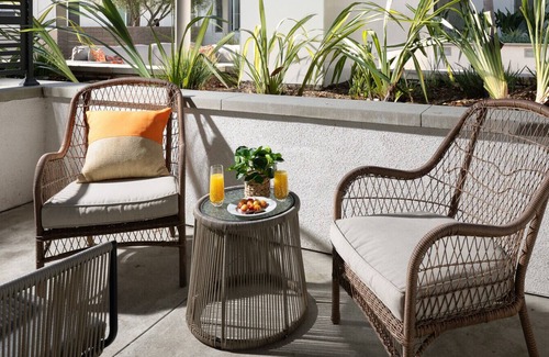 Orange Apartment | Casa Clementine - 10 min to Disney & Angel Stadium