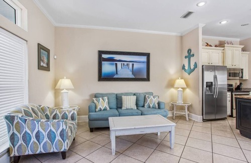 Bel Air House | Casa Cobia - Heated Pool! 4BR/4BA Sleeps 12!