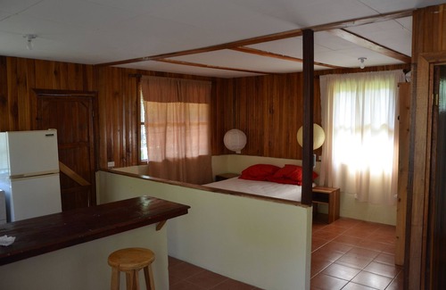La Suiza House | Casa Colibrí Enjoy Tranquility and Relaxation in den Midst of Pure Nature