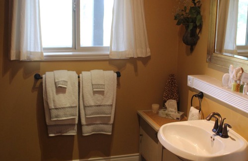 Okanagan-Similkameen Bed & Breakfast | Casa Colina