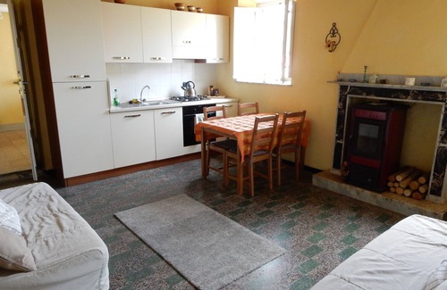 Cascine-La Croce Apartment | Casa Colle - pool, garden, village location, mountain views, English spoken