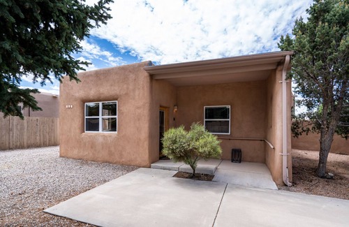 Santa Fe House | Casa Columbia | in the Heart of Santa Fe