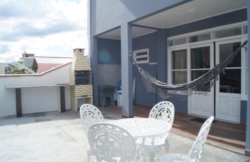 Ponta do Papagaio House | Casa com 2 quartos à 200 m da da praia c/churrasqueira