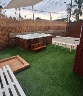 Lazaro House | Casa com Jacuzzi aquecida praia do Lazaro