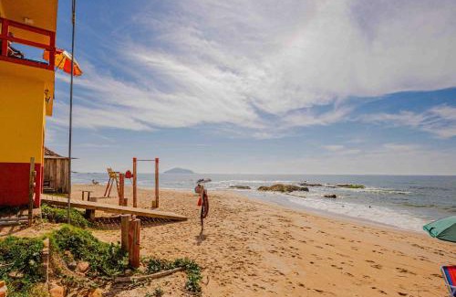 Penha Villa | Casa com lareira e a 450 metros da praia QZ7460