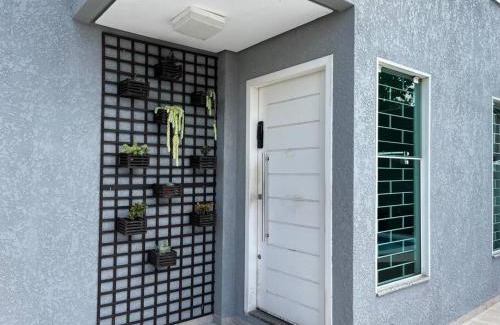 Ingleses do Rio Vermelho House | Casa com Piscina e Churrasqueira a 2km da Praia dos Ingleses