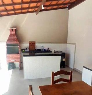 Anchieta House | Casa com piscina em castelhanos