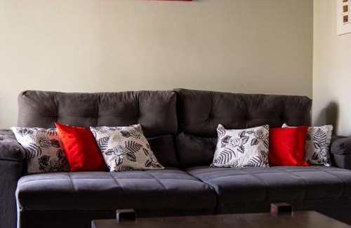 Estufa II House | Casa com piscina próximo a Praia Grande e Tenório em Ubatuba