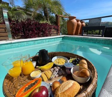 Mangaratiba House | Casa com Piscina, Rede Suspensa e Praia Privativa