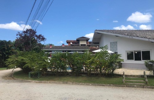 Horto House | Casa com piscina ubatuba