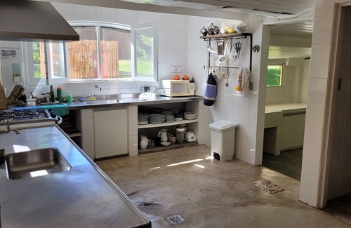 Itatinga Cottage | Casa com Praia Particular na Beira da Represa. Do Romântico ao Treino Esportivo