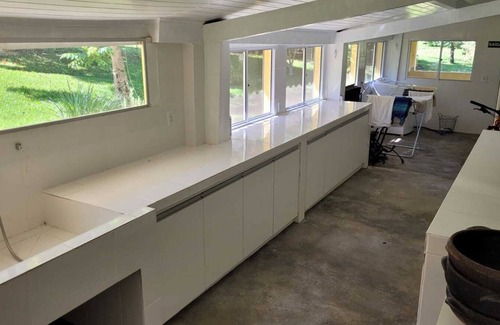 Itatinga Cottage | Casa com Praia Particular na Beira da Represa. Do Romântico ao Treino Esportivo