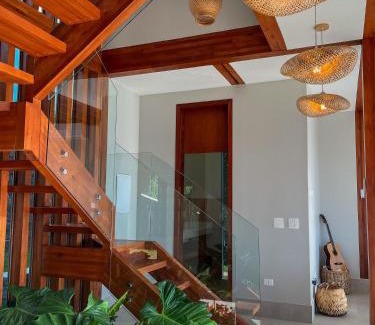 Sao Pedro House | Casa com vista-mar e temporada baleias em Ilhabela