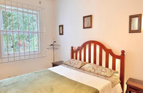 Mury House | Casa com vista para as montanhas