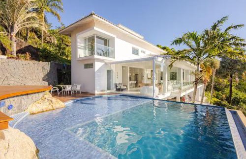 Siriuba House | Casa com vista para o mar em Ilha Bela