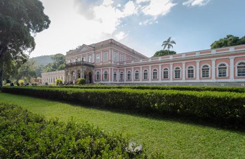 Historic Center House | Casa com Wi-Fi e garagem a 400m do Museu Imperial