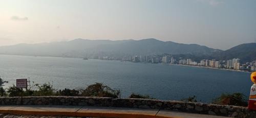 Acapulco Apartment | Casa con alberca en Acapulco diamante