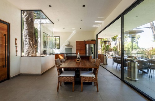 Valle de Bravo House | Casa con amplia terraza y jacuzzi