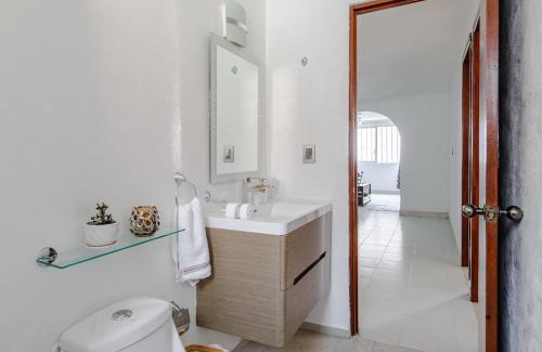 Jimenez House | Casa con jardín en Coyoacán con WiFi 500 Mbps y auto check in