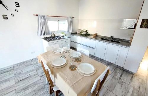 Miramar House | Casa con jardín Las Marías 1