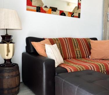 Chascomus House | Casa con jardín y pileta en Chascomús, cerca de la Laguna