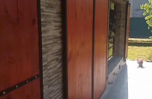 Francisco Alvarez House | Casa con Parque, Piscina y Cancha de Futbol