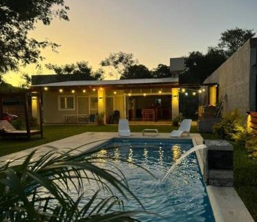 Paso de la Patria House | Casa con piscina Paso de la Patria. Bitcoin's House.
