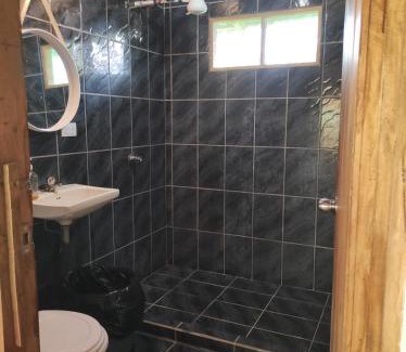 Piedades Norte Ski Chalet | CASA CON PISCINA Montañas de San Ramón