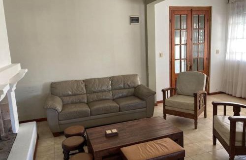 Mercedes House | Casa con piscina para 8 personas
