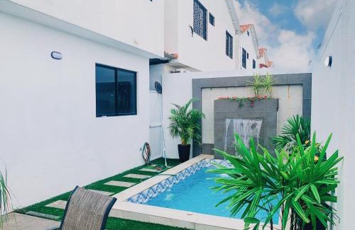 La Aurora House | Casa con piscina privada para familias