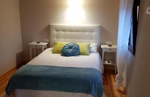 Luerces House | Casa con piscina y jacuzzi El Ablanal