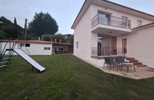 Pontevedra House | Casa con vistas al mar, campo y barbacoa