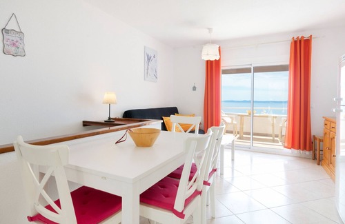 Almadraba-Canyelles Villa | "Casa con Vistas al Mar y Piscina 18" with Seaview, Shared Pool, Wi-Fi, A/C, Balcony & Terrace
