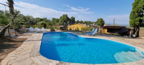 Mora d'Ebre Apartment | Casa con vistas, piscina y animales de granja, LA CASETA