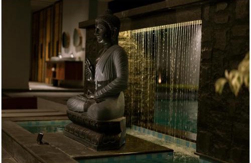 Barli Villa | Casa Concreto-Infinite Luxury