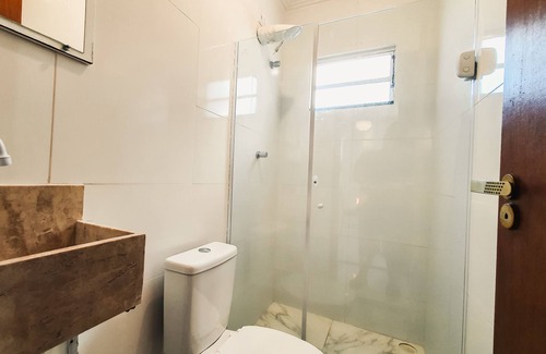 Arembepe House | Casa Confortável a 100 Metros da Praia