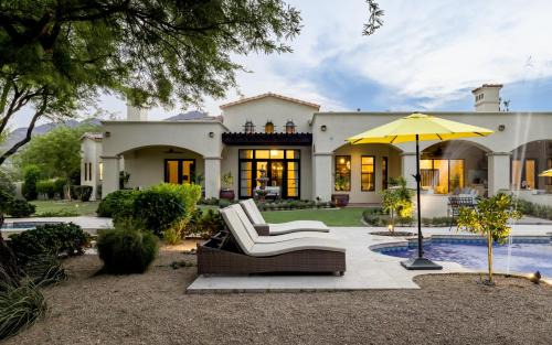 Stoneview House | Casa Consola