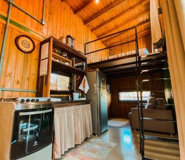 Rio Fortuna Ski Chalet | Casa Container - Pousada Container da Montanha VERDE Banheira