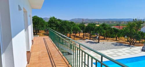 Vila de Frades House | Casa Cor do Vinho