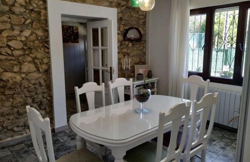 Santa Cruz de Bezana House | Casa Costa Quebrada Cantabria