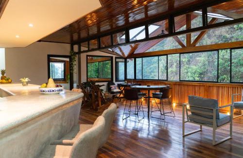 Monteverde Hotel | Casa Coyota Hotel