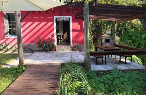 Salesopolis House | Casa Crudo, PRIVACIDADE NA MATA ATLÂNTICA, piscina, trilhas e descanso