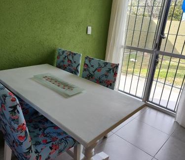 Alta Gracia House | Casa cubos