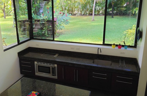 Nicoya Cottage | Casa Curime AC/WIFI/35 minutes from the beach.