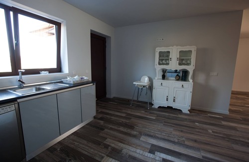 Amares Apartment | Casa D`Almeidas - Three Bedroom Apartment Pool View