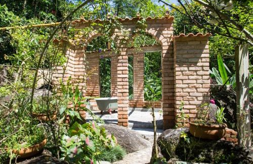 Cachoeiras de Macacu Bed & Breakfast | Casa D`Irene - Zen Space