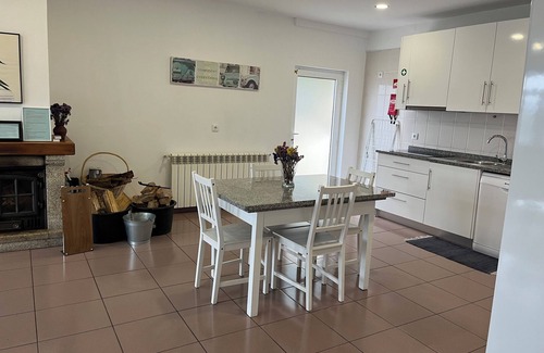Cova Apartment | Casa de Casarelhos - T2 - Wifi - River and mountain views - Serra do Gerês