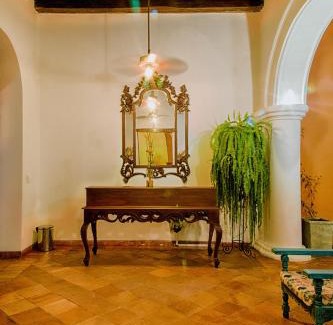 Puebloviejo Hotel | Casa D´Remedios La Bella Hotel Boutique