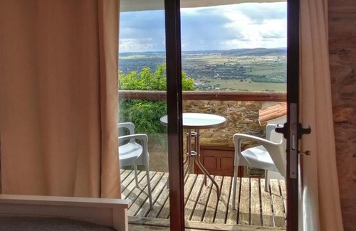 Monsaraz House | Casa D’ Santiago
